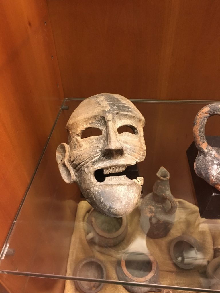 Maschera punica apotropaica proveniente da Tharros all'Antiquarium Arborense